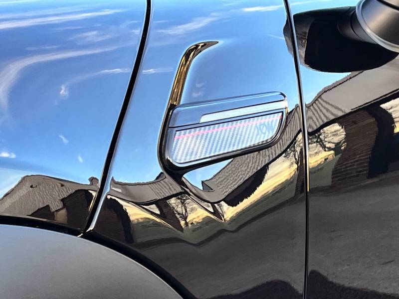 MINI Hatchback   Registered:2022(71)