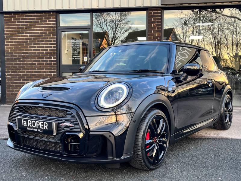 MINI Hatchback   Registered:2022(71)