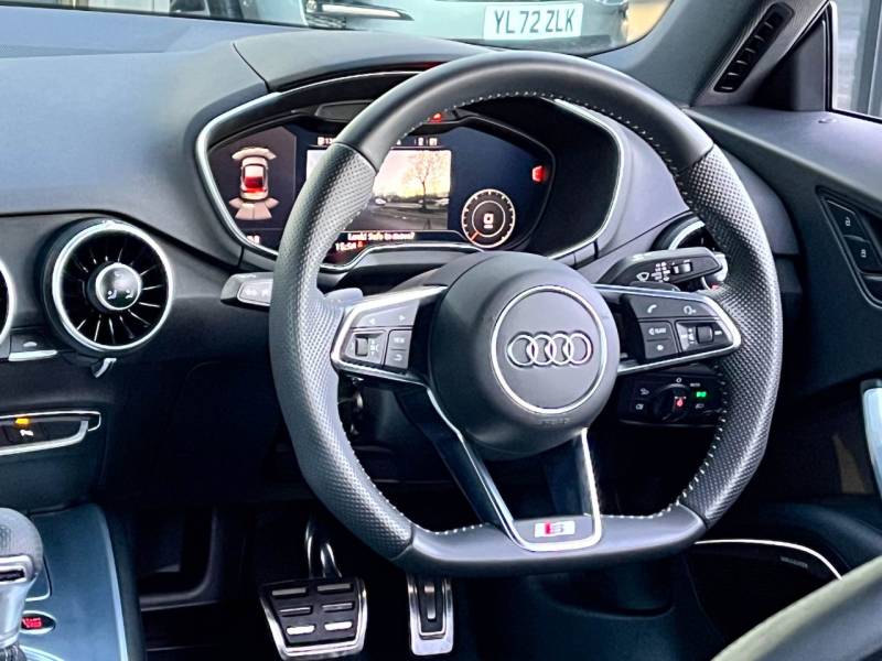 Audi TT   Registered:2022(72)