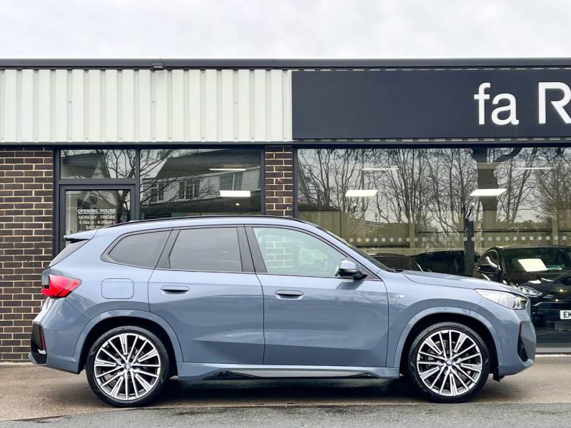 BMW X1   Registered:2022(72)