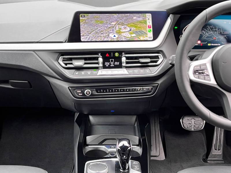 BMW 1 Series   Registered:2024(24)