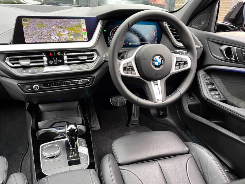 BMW 1 Series   Registered:2024(24)