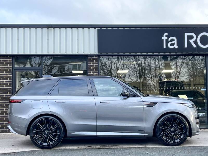 Land Rover Range Rover Sport   Registered:2023(72)