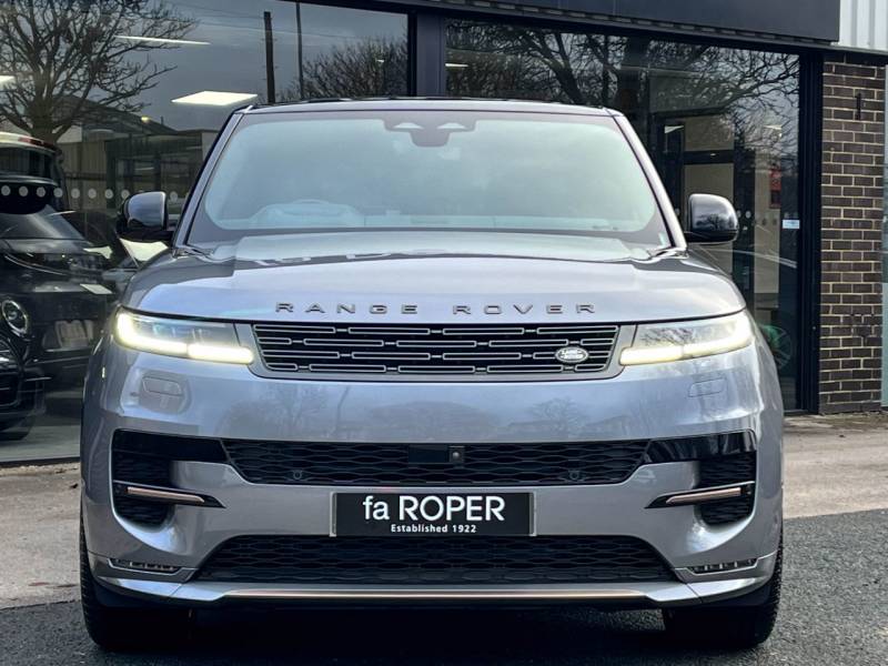 Land Rover Range Rover Sport   Registered:2023(72)