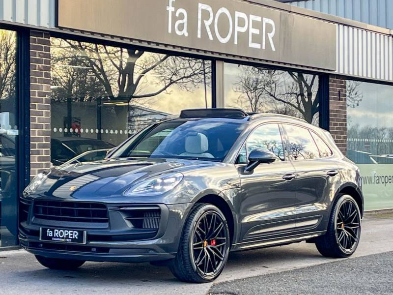 Porsche Macan   Registered:2023(23)