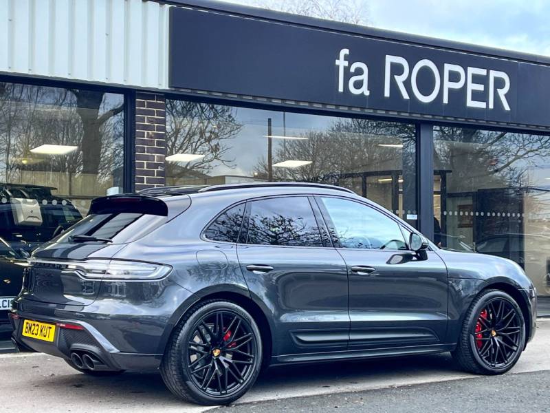 Porsche Macan   Registered:2023(23)