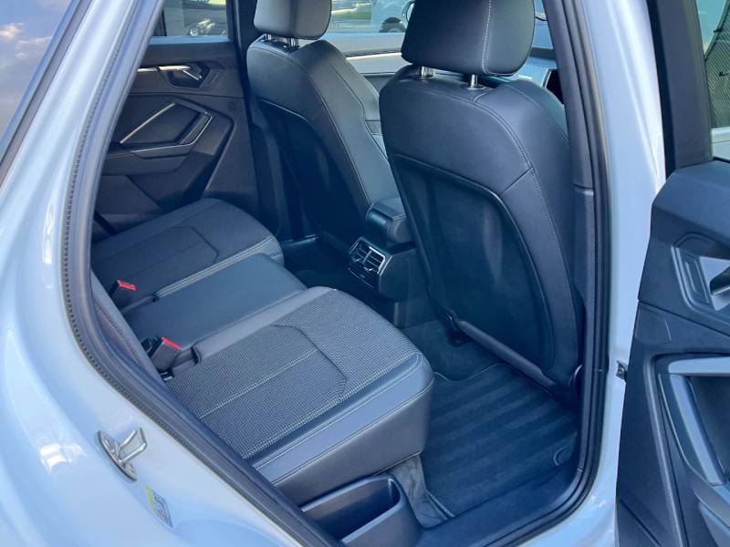 Audi Q3 Sportback   Registered:2022(22)