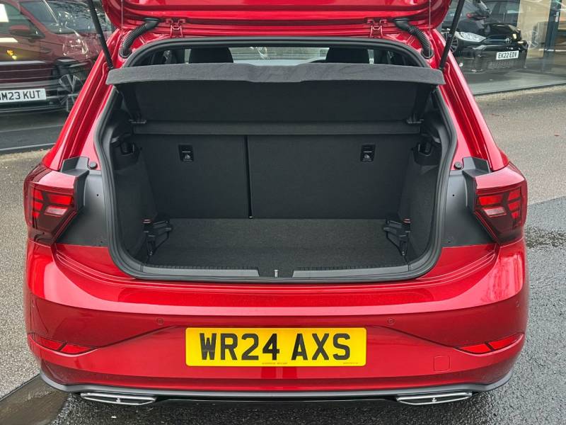 Volkswagen Polo   Registered:2024(24)