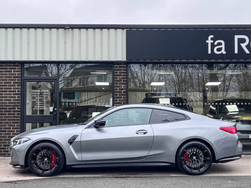 BMW M4   Registered:2024(74)