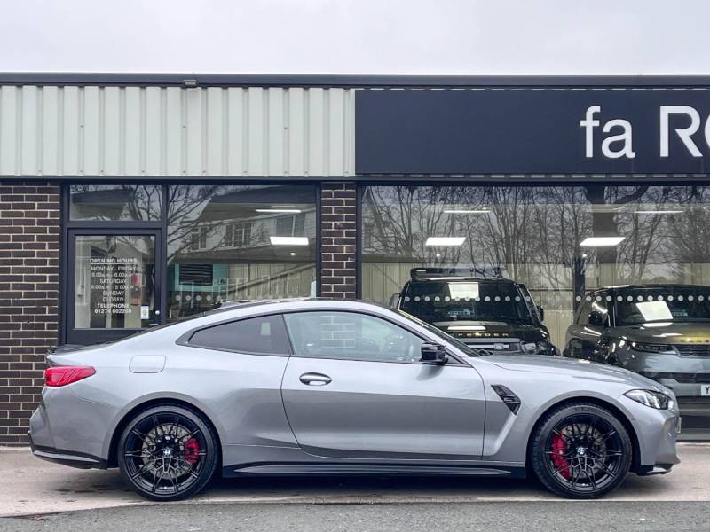 BMW M4   Registered:2024(74)