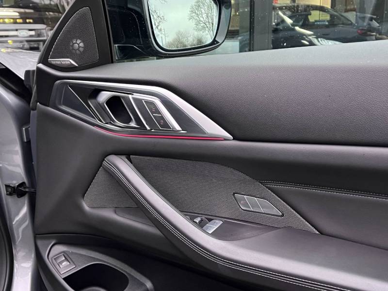 BMW M4   Registered:2024(74)