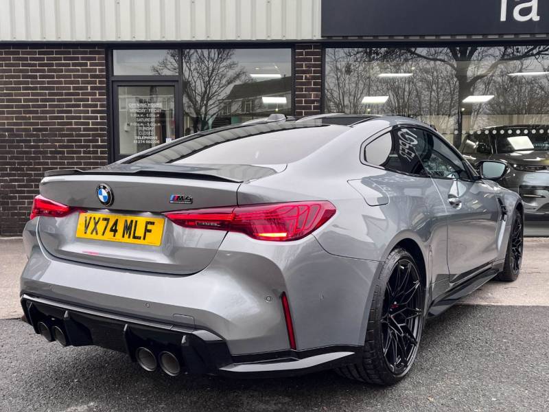 BMW M4   Registered:2024(74)
