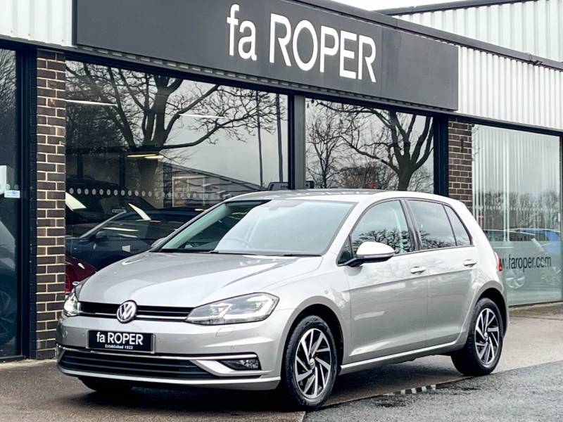 Volkswagen Golf   Registered:2020(20)