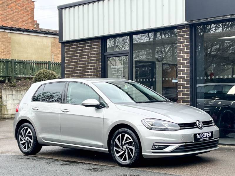 Volkswagen Golf   Registered:2020(20)