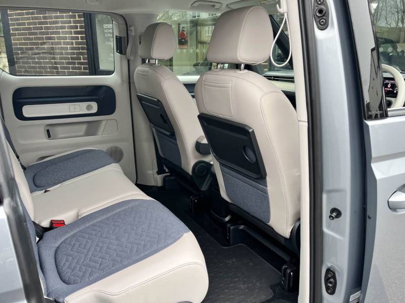 Volkswagen Id. Buzz   Registered:2023(73)