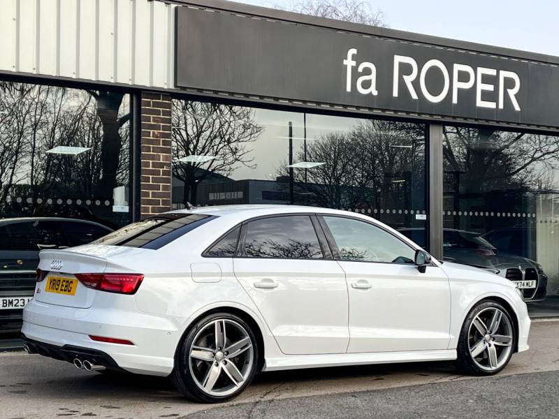 Audi S3 Saloon   Registered:2019(19)