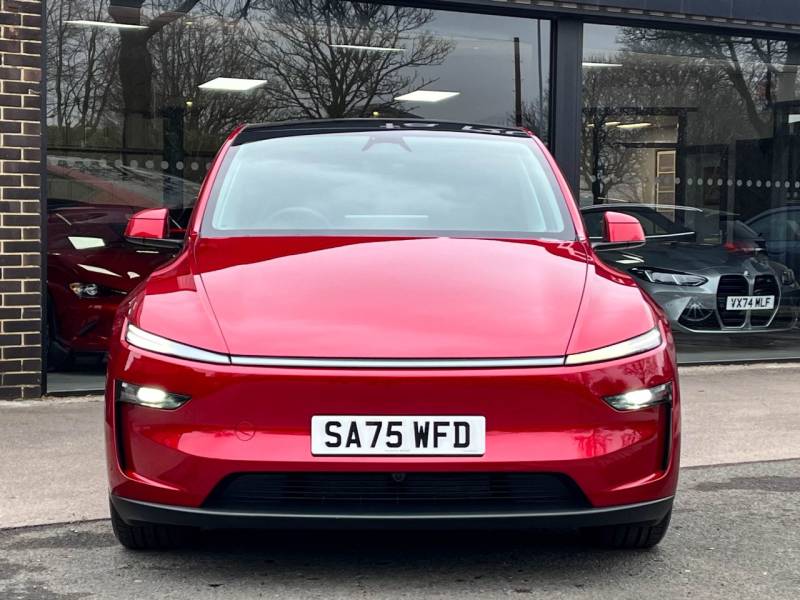 Tesla Model Y   Registered:2025(75)