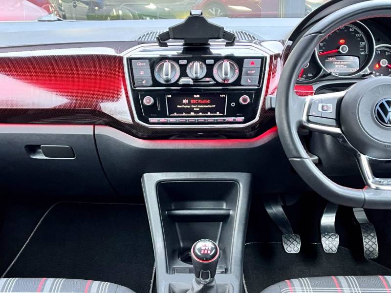 Volkswagen Up   Registered:2022(22)