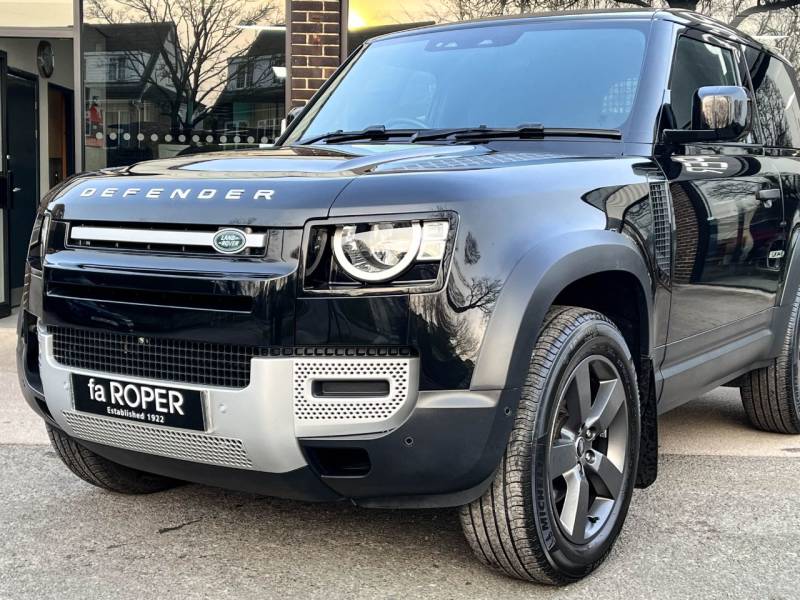 Land Rover Defender 90   Registered:2023(73)