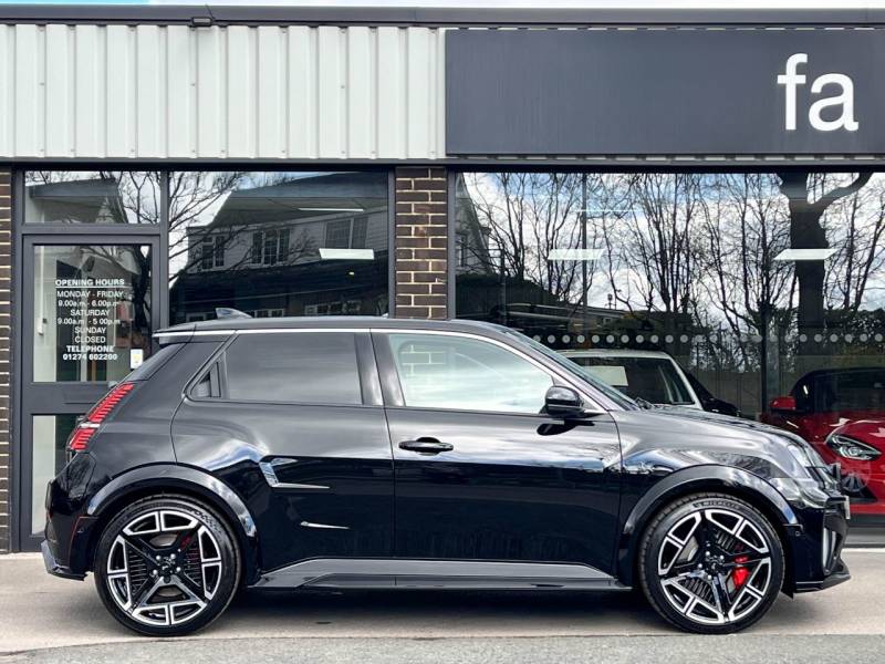 Alpine A290   Registered:2025(75)