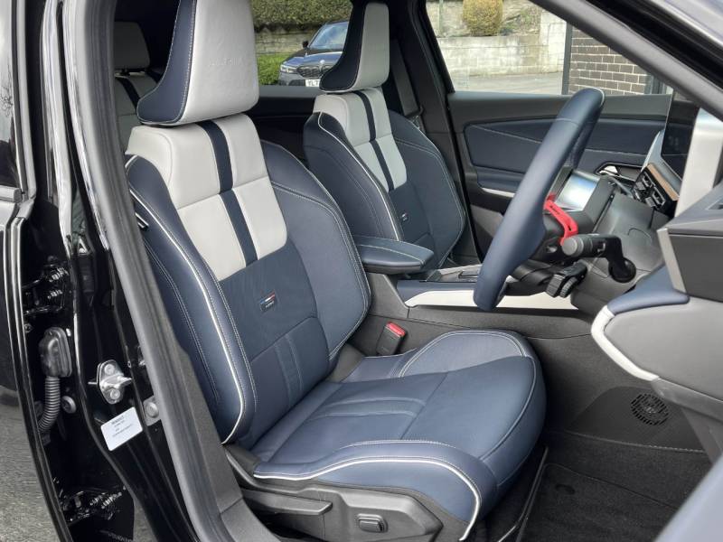 Alpine A290   Registered:2025(75)