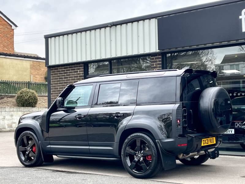 Land Rover Defender 110   Registered:2021(21)