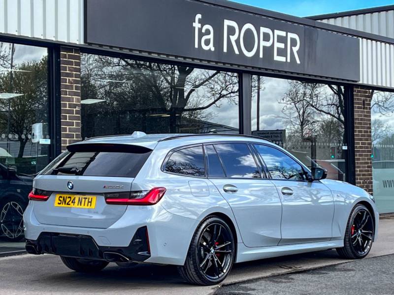 BMW 3 Series   Registered:2024(24)