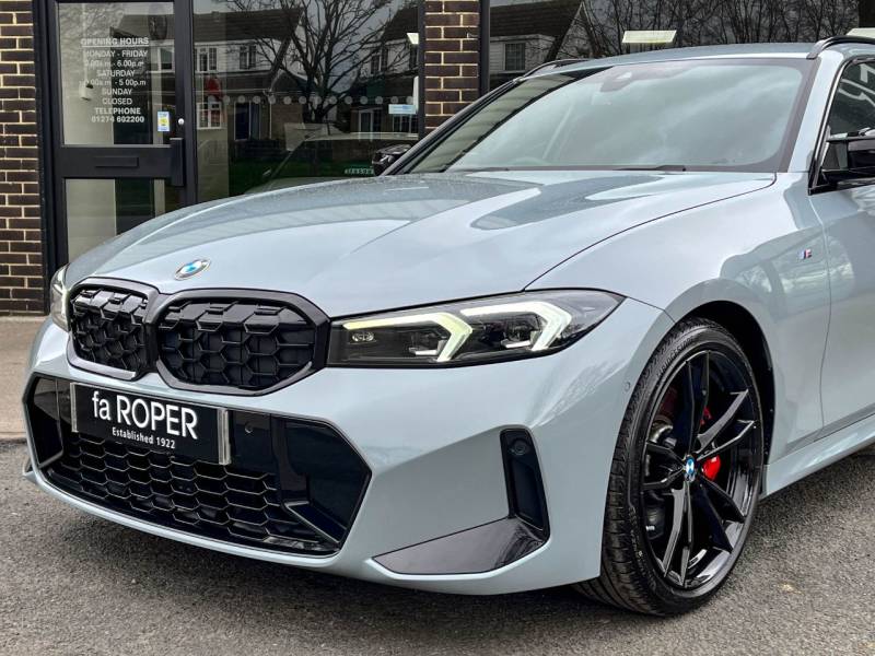 BMW 3 Series   Registered:2024(24)