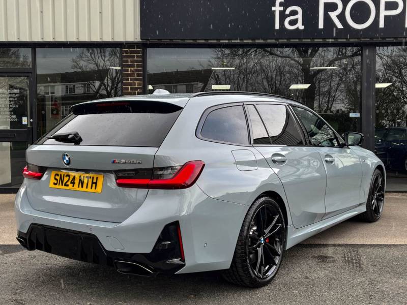 BMW 3 Series   Registered:2024(24)