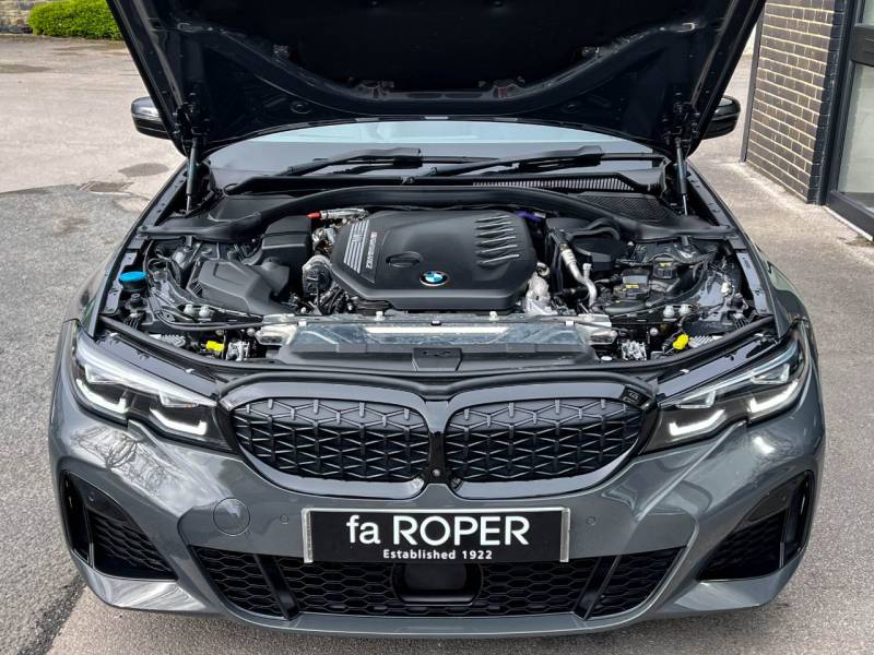 BMW 3 Series   Registered:2021(21)