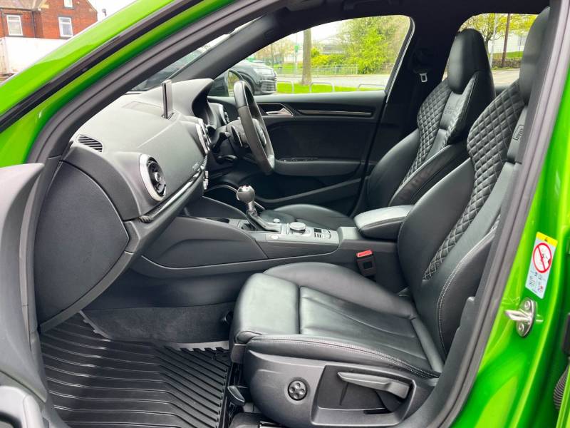 Audi RS3   Registered:2020(70)