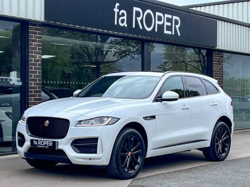 Jaguar F Pace   Registered:2019(19)
