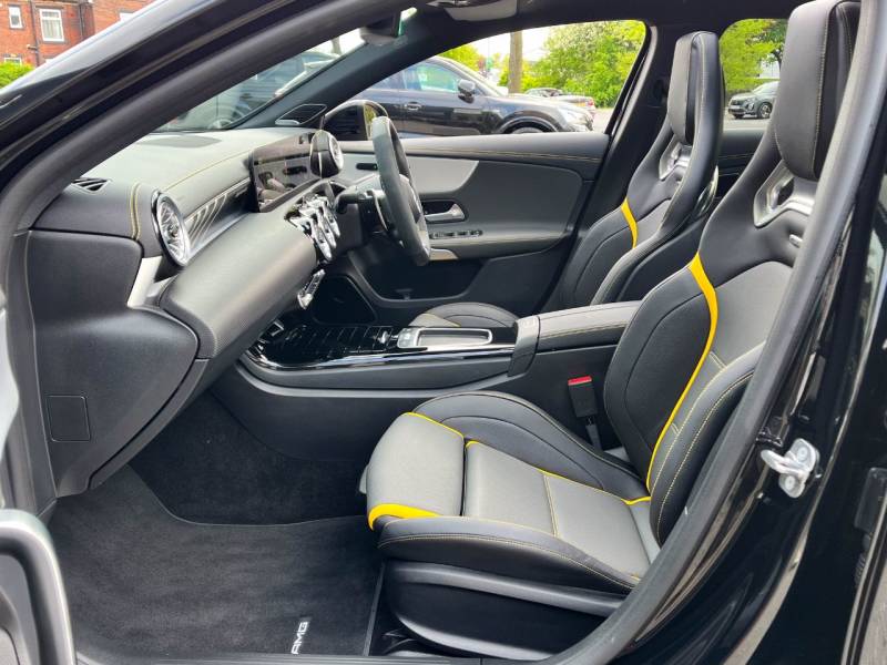 Mercedes Benz A 45   Registered:2024(74)
