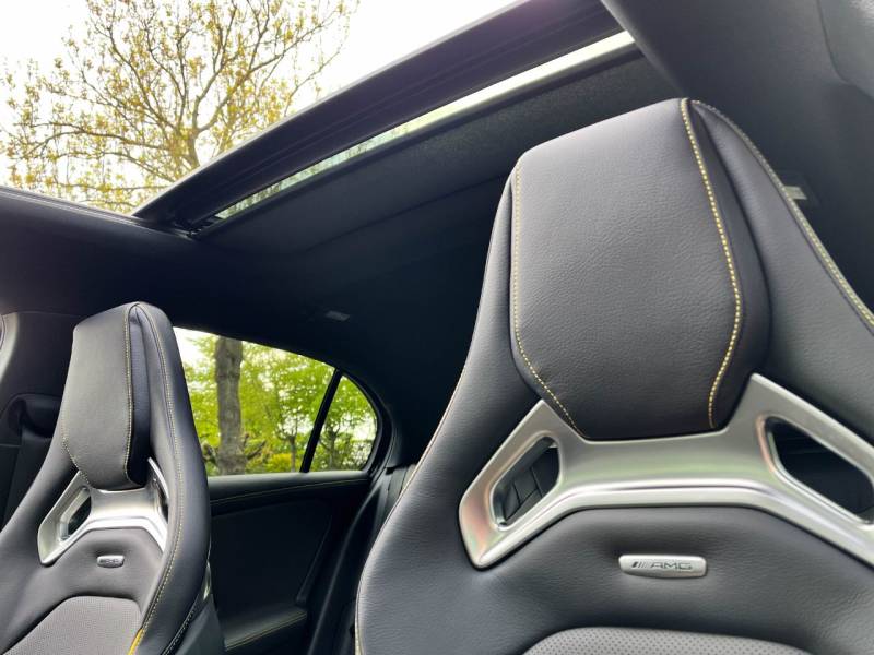 Mercedes Benz A 45   Registered:2024(74)