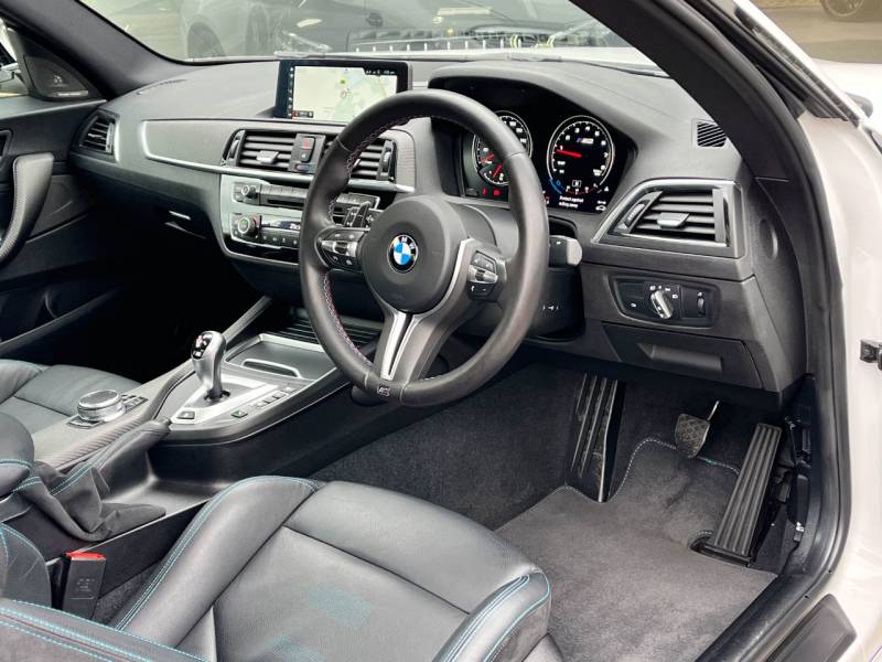 BMW M2   Registered:2021(70)