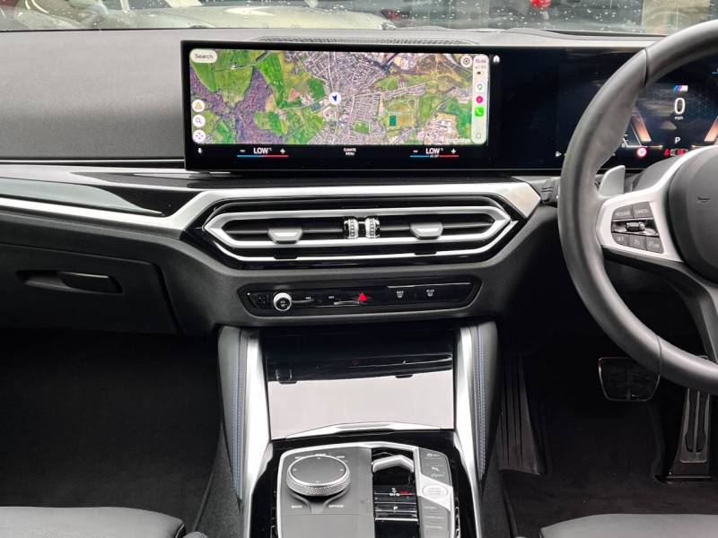 BMW 2 Series   Registered:2024(24)