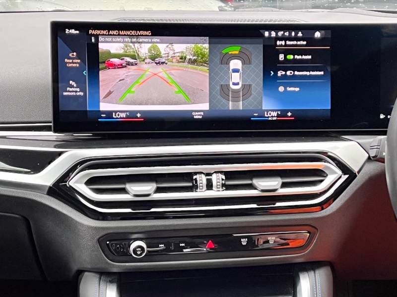 BMW 2 Series   Registered:2024(24)