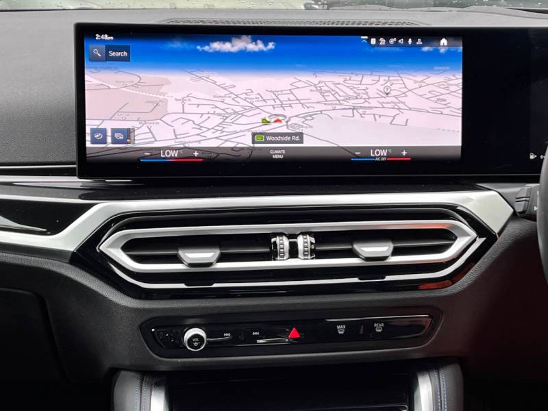 BMW 2 Series   Registered:2024(24)