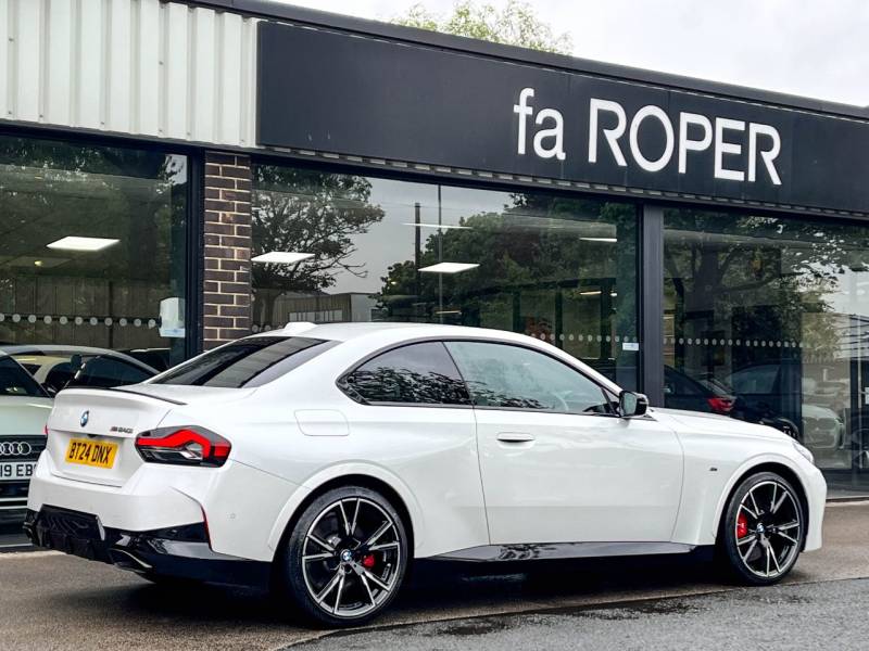 BMW 2 Series   Registered:2024(24)