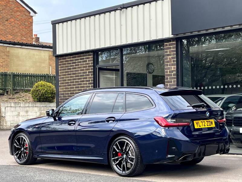 BMW 3 Series   Registered:2023(72)