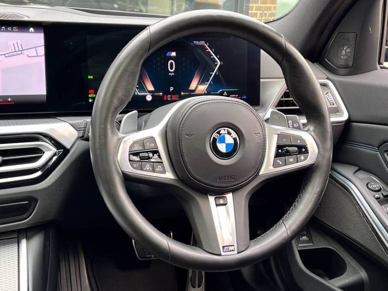 BMW 3 Series   Registered:2023(72)