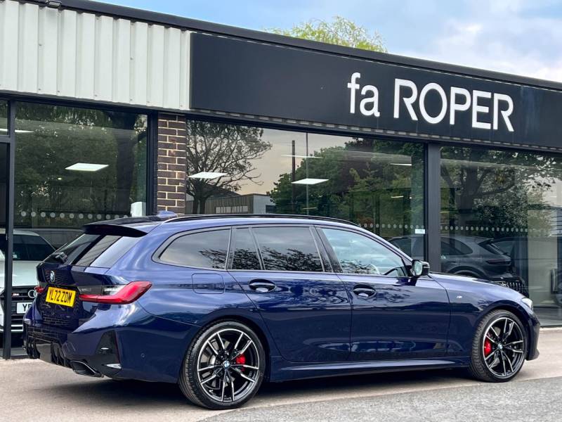 BMW 3 Series   Registered:2023(72)
