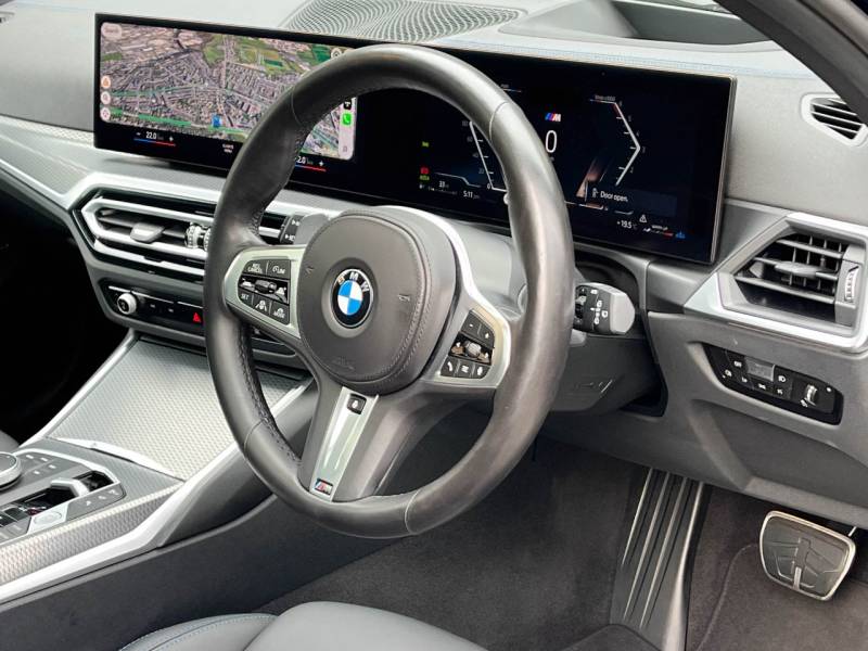 BMW 3 Series   Registered:2023(72)