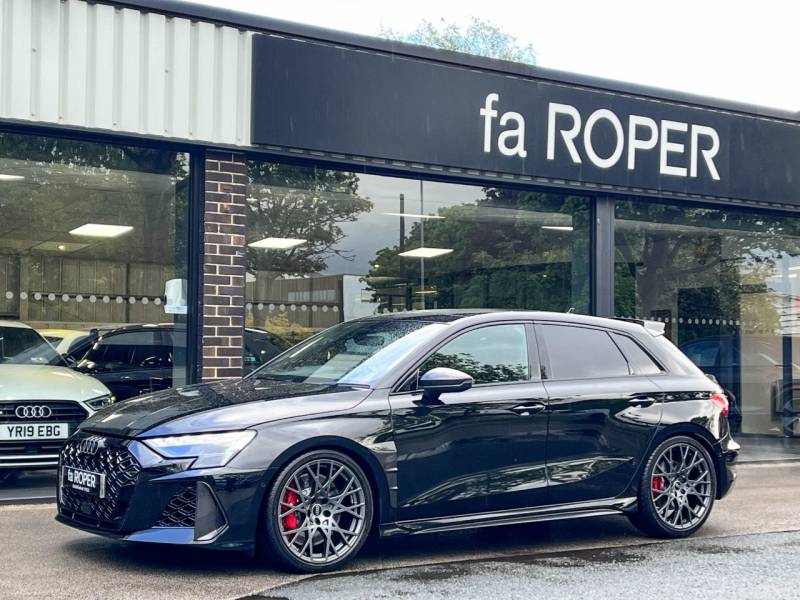 Audi RS3   Registered:2025(25)