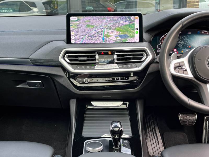 BMW X3   Registered:2022(72)