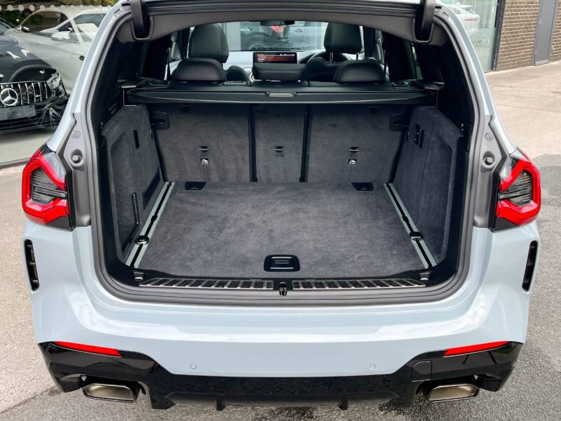 BMW X3   Registered:2022(72)