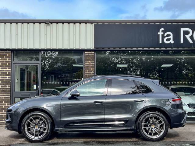 2024 Porsche Macan 2.0T 'T' PDK 265ps