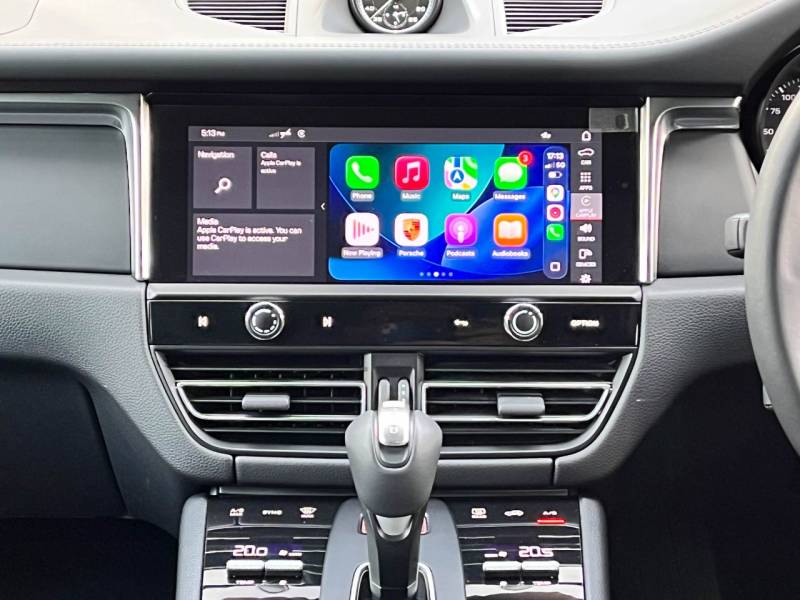 Porsche Macan   Registered:2024(24)