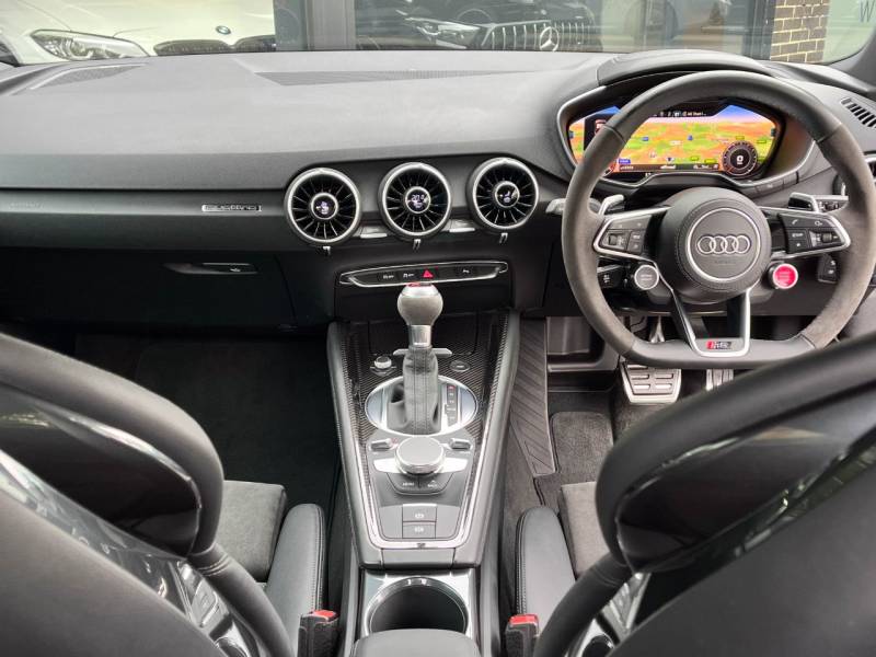 Audi TT RS   Registered:2023(72)