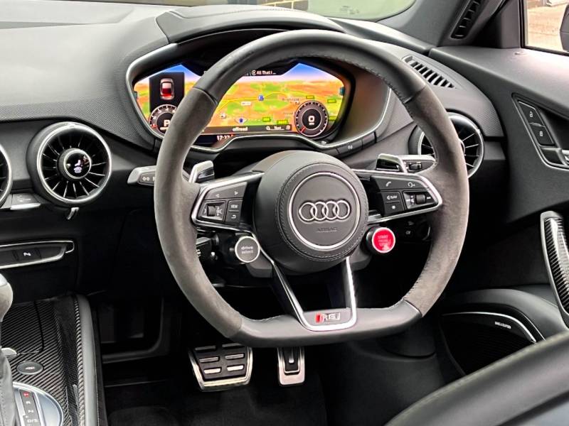 Audi TT RS   Registered:2023(72)